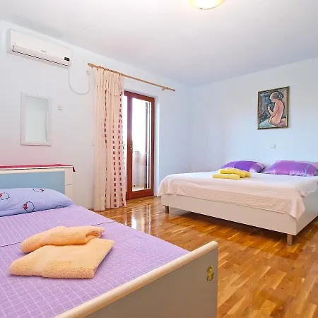 Marija 1211 Apartman *